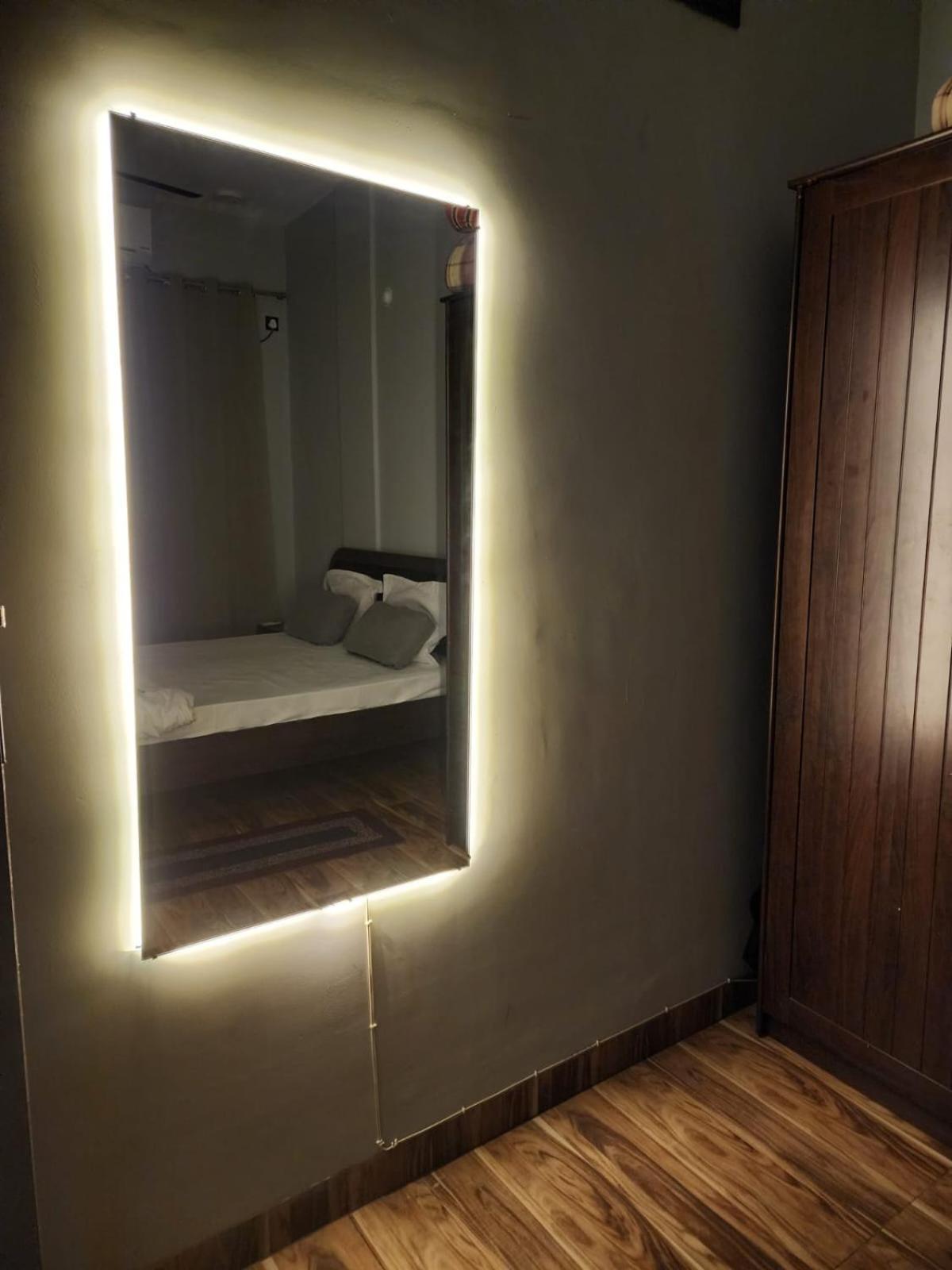 Genz Villa Ll Swimming Pool Ll Ac Ll Bbq Ll 2Bhk Lonavla Exterior foto
